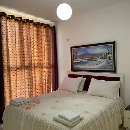 Apartament Alvi 1 *